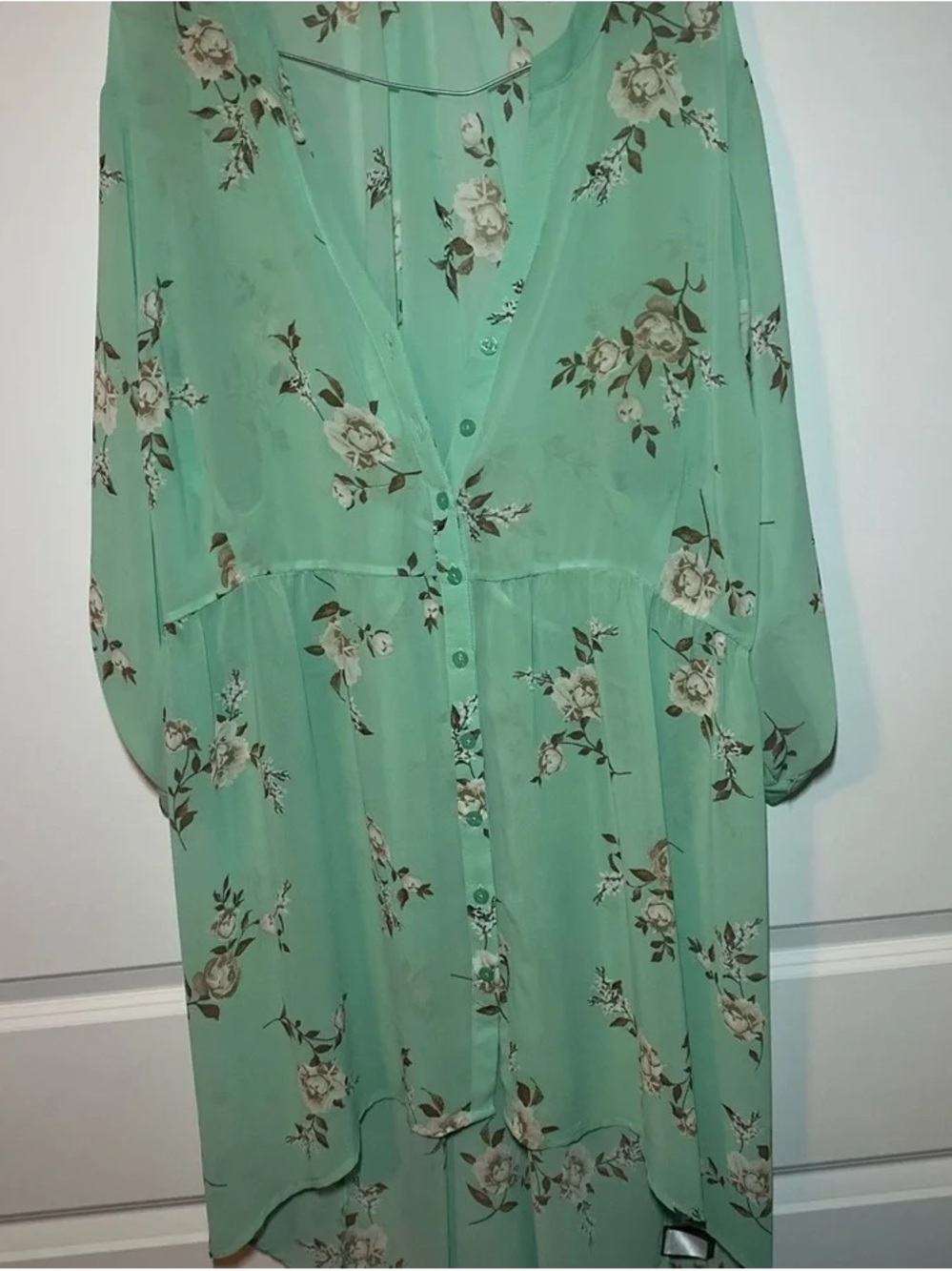 Torrid 4X Bundle – 4 Boho Floral & Flowy Blouses | Plus Size Spring Tops - Picture 7 of 10
